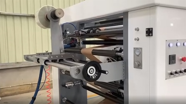ماكينة تصنيع الأكياس الورقية بقاعدة مسطحة